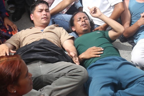 गणेश नेपालीया समर्थनय् वीर अस्पताल न्ह्यने प्रदर्शन 
