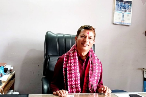 केन्द्रीय विभागय् उपप्रा. डा.वज्रमुनि वज्राचार्य 