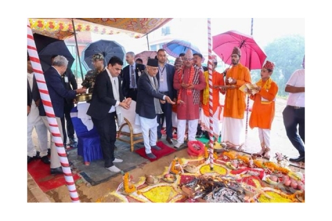 प्रधानमन्त्रीपाखें धुलिखेल अस्पतालया ‘ट्रमा एण्ड इमर्जेन्सी सेन्टर’या शिलान्यास