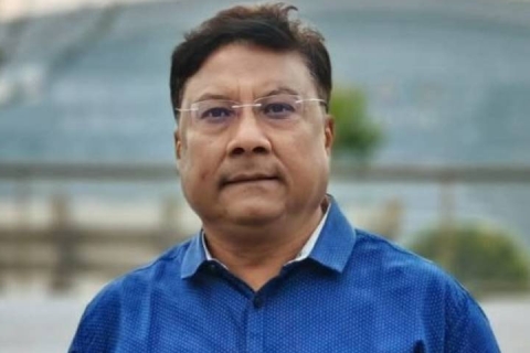 पत्रकार श्रेष्ठयात सोमबाः अदालतय् उपस्थित याकेत आदेश