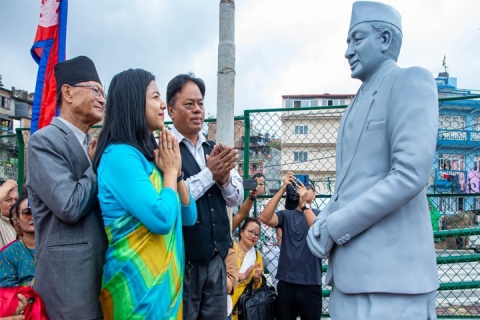 पूर्वप्रमुख सिंहया झ्वाताः अनावरण