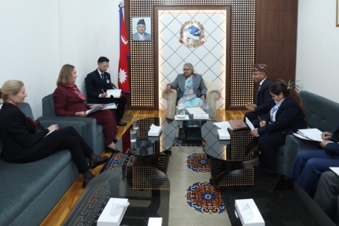 प्रधानमन्त्री सुशीला कार्कीयात नर्वेया राजदूतं नापलात