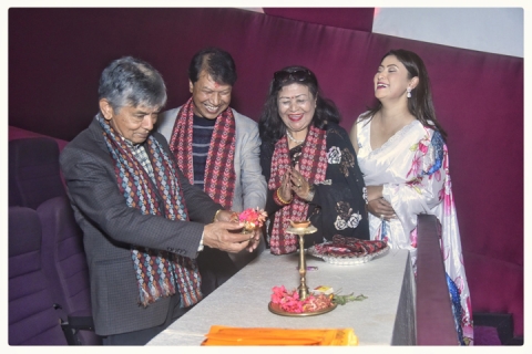 भिन्तुना व शरद जोशीं हालातःगु ‘भारा भारा मिन मन’ पितब्बज्या