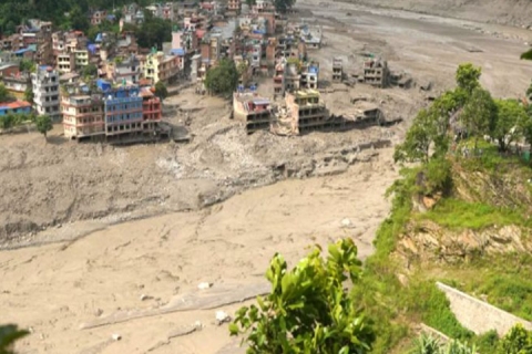 टिमुरे भन्सार कार्यालयया अधिकृत गोरखाय् सीना च्वंगु अवस्थाय्